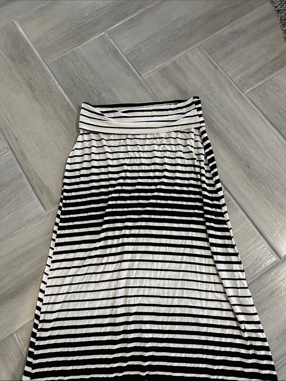 Women's Black and White Striped Maxi Skirt